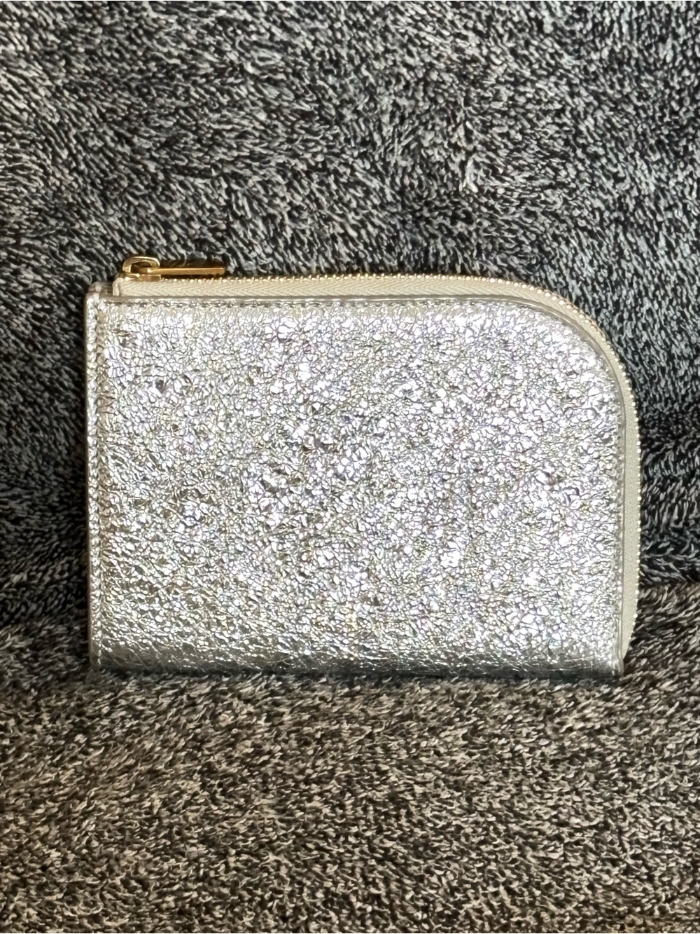 MANSUR GAVRIEL COMPACT CURVED CRACKLED METALLIC ZIP WALLET